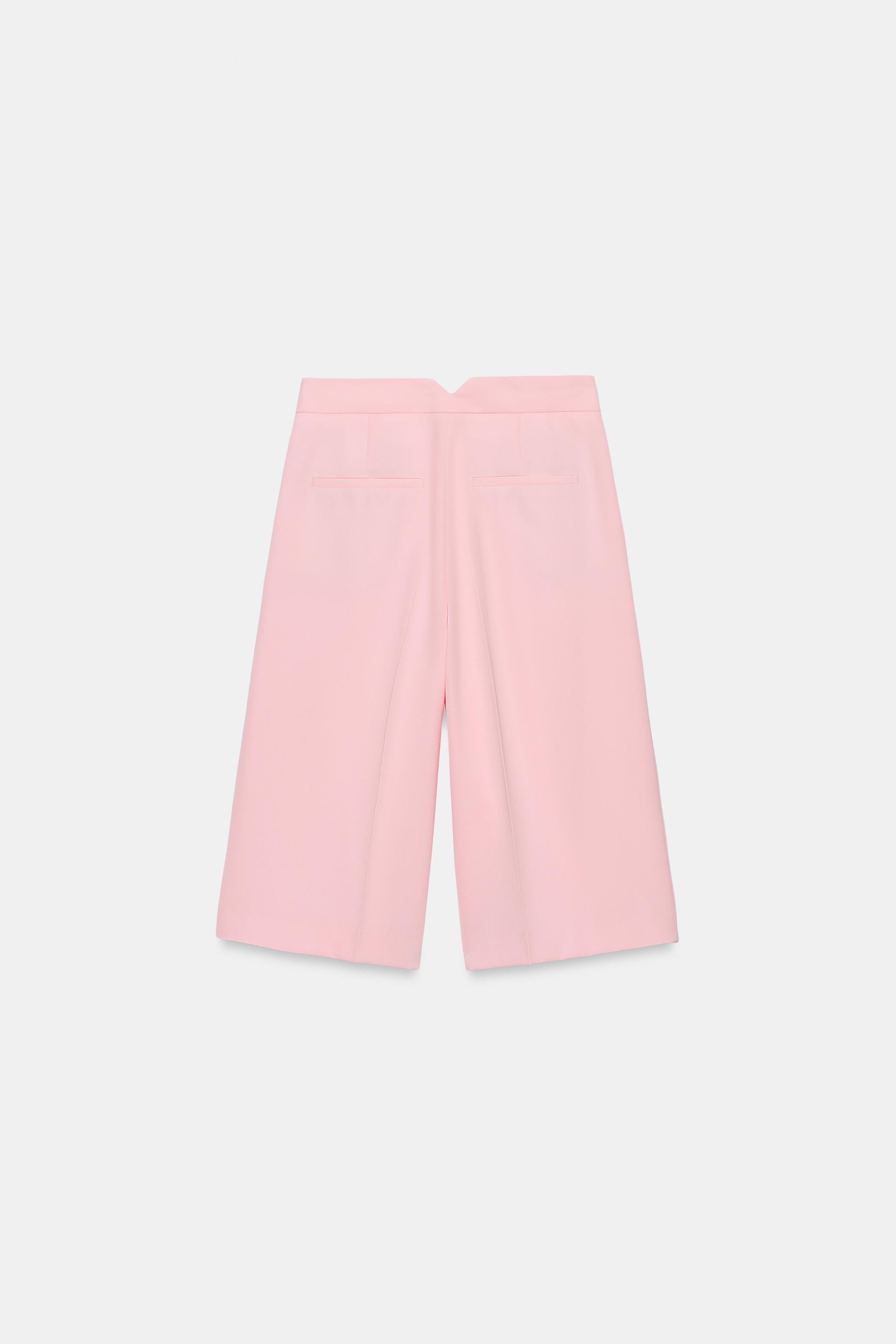CROSS-FRONT PLEATED SHORTS